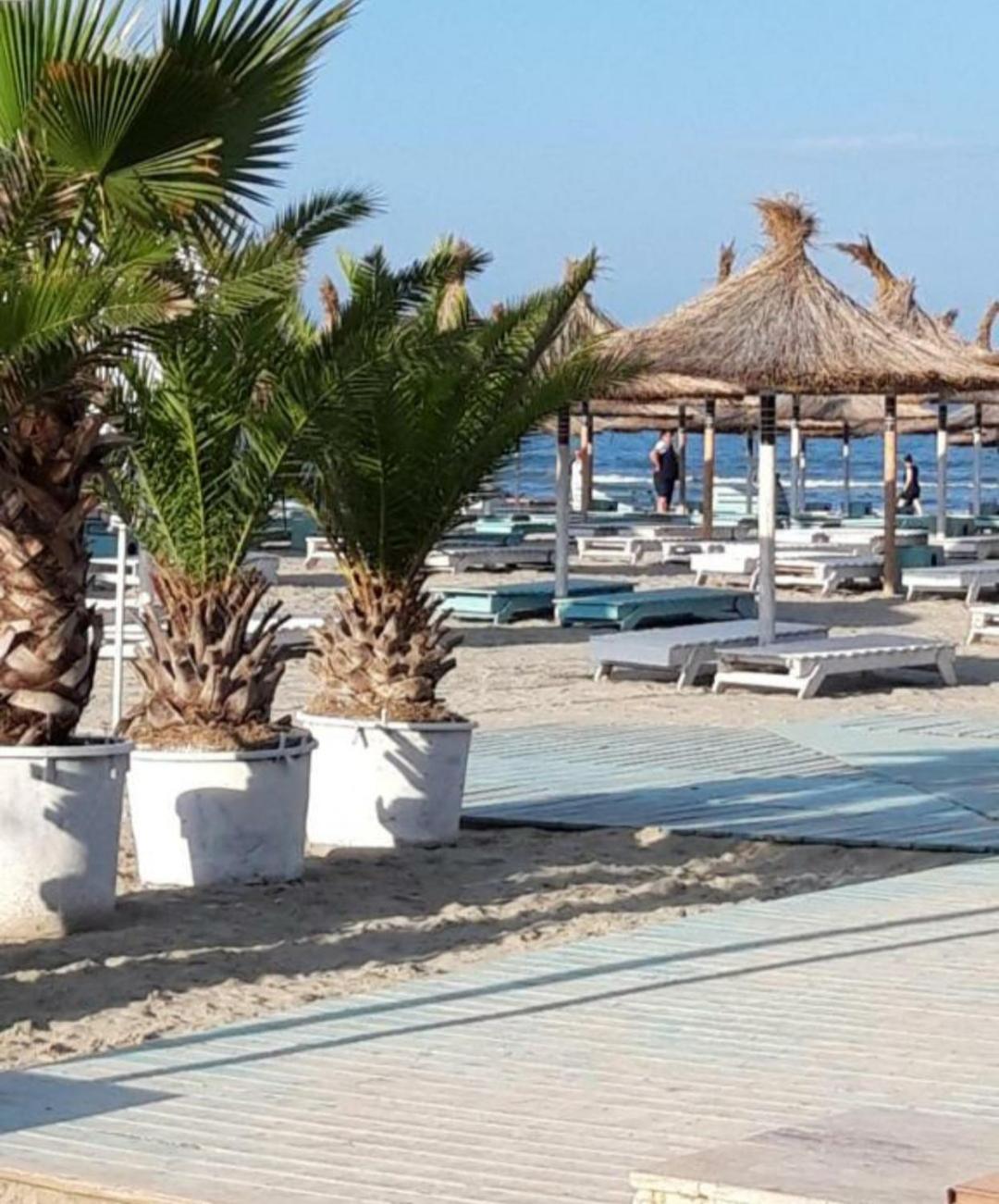 Alezzi Luxury Apartment Spa Resort Piscina Incalzita Sauna Parking Năvodari المظهر الخارجي الصورة