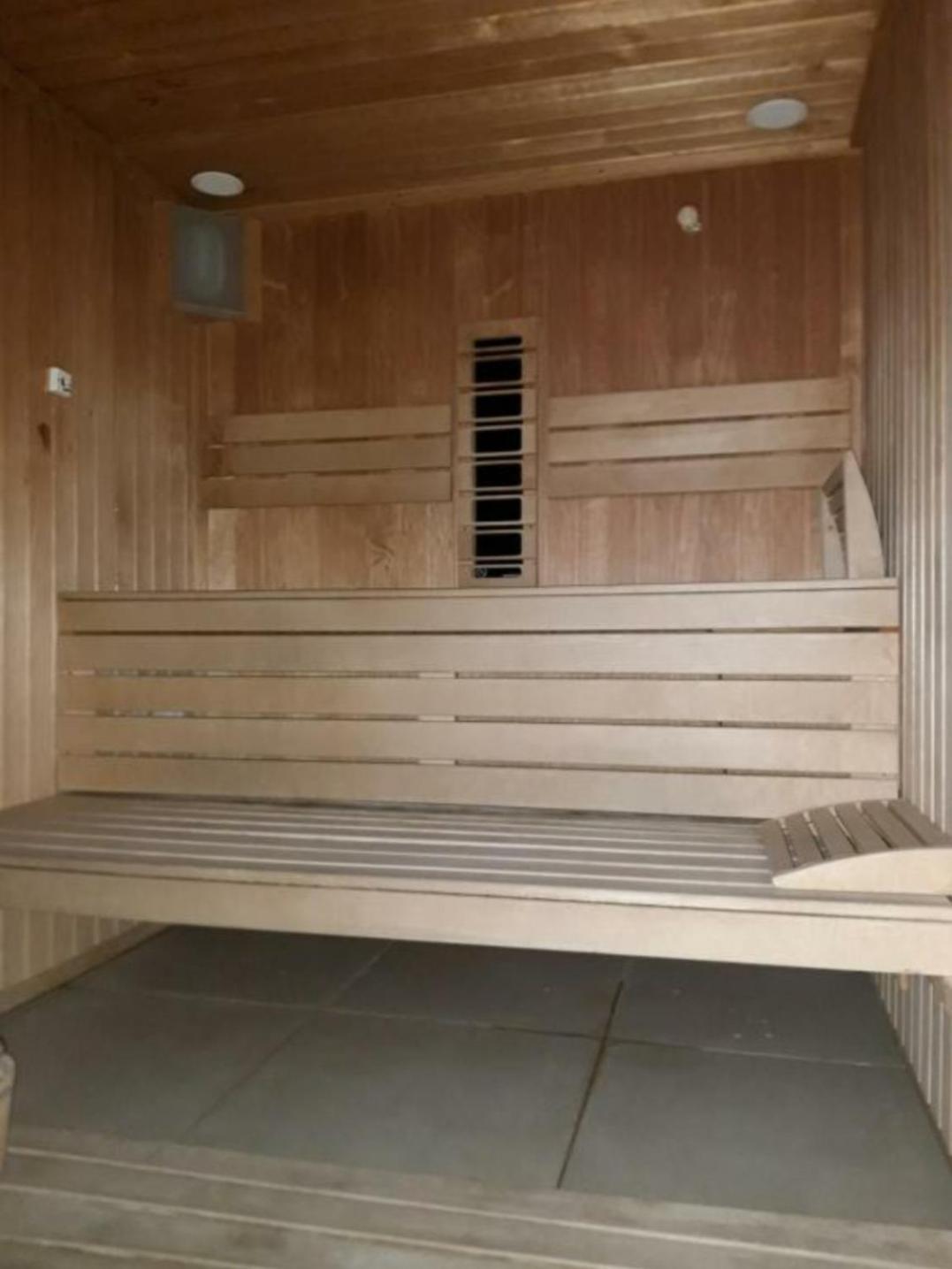 Alezzi Luxury Apartment Spa Resort Piscina Incalzita Sauna Parking Năvodari المظهر الخارجي الصورة