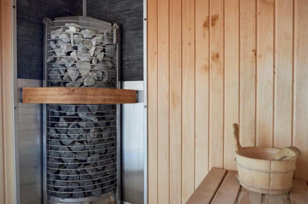 Alezzi Luxury Apartment Spa Resort Piscina Incalzita Sauna Parking Năvodari المظهر الخارجي الصورة